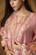 SILK SUITS - Image 2